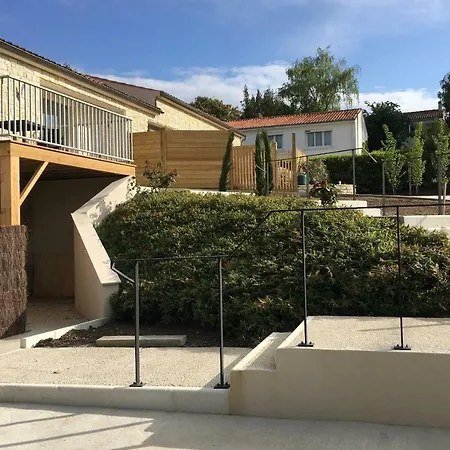 Le Clos Des Thermes De Apart Otel 4*