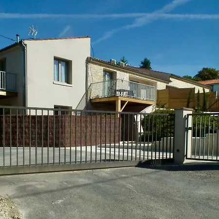Le Clos Des Thermes De 公寓式酒店 4*