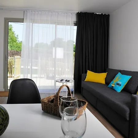 Le Clos Des Thermes De Jonzac