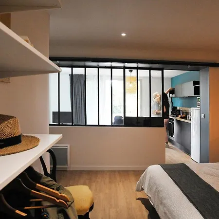 Le Clos Des Thermes De Apart Otel Jonzac