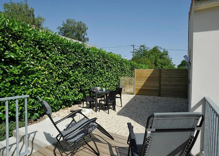 Le Clos Des Thermes De 4* 종작