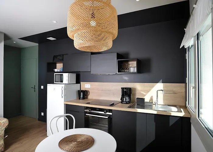 Le Clos Des Thermes De 4* 종작